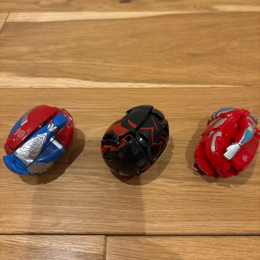 ウルトラエッグ 14個セット 旧 レア ウルトラマン 変形 ライブサイン