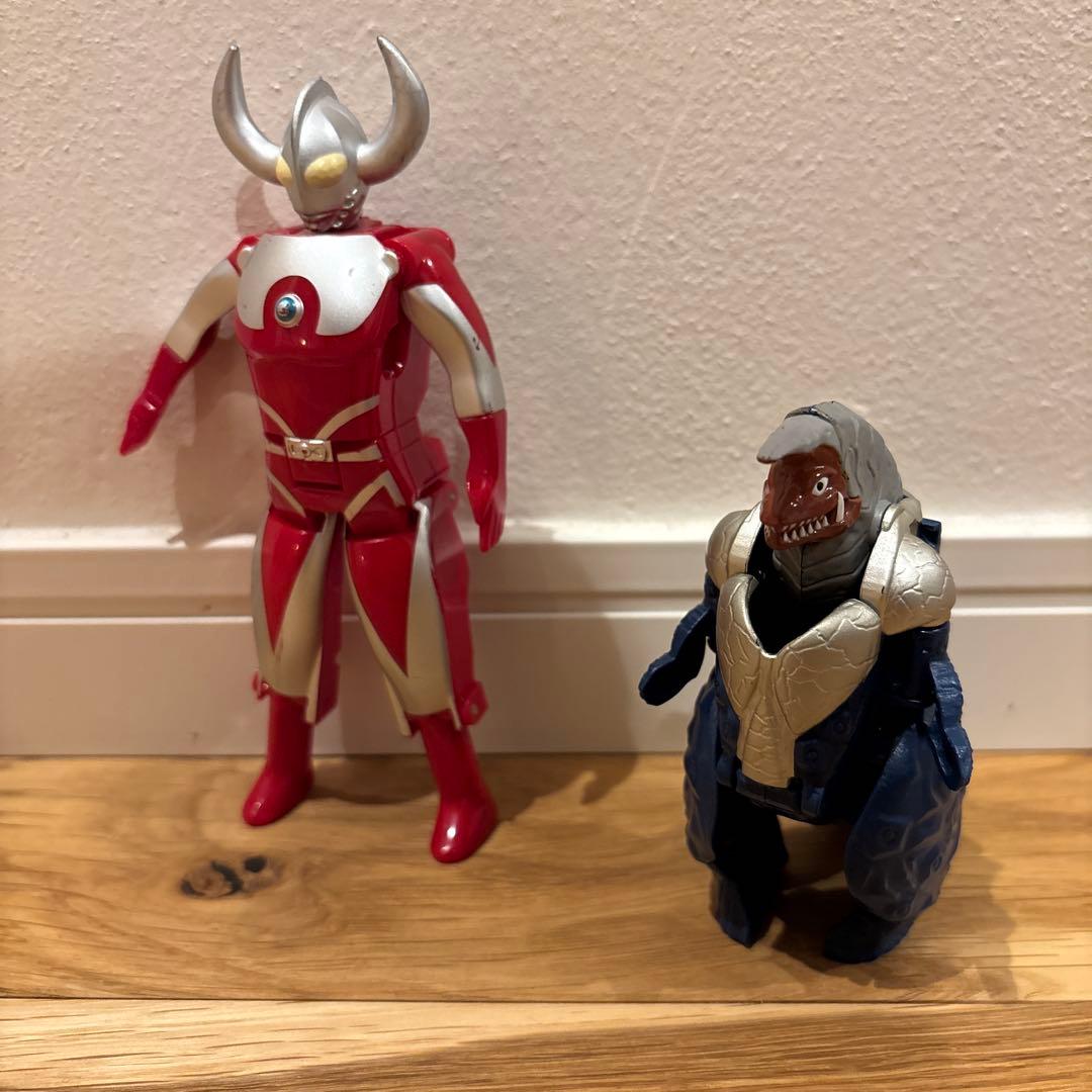 ウルトラエッグ 14個セット 旧 レア ウルトラマン 変形 ライブサイン