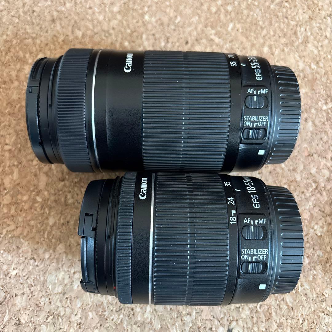 Canon EOS kiss X8iダブルズームキット　レンズフード・バッテリー