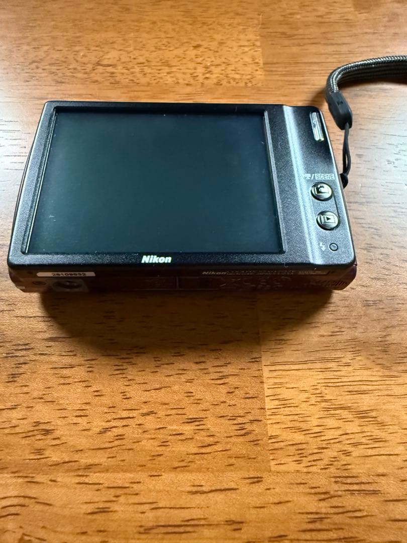 デジタルカメラ　COOLPIX　S230