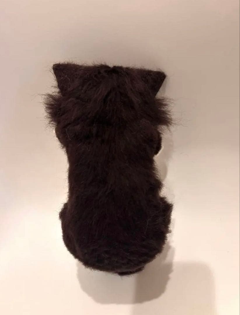 羊毛フェルト　お腹みせブラタンチワワちゃん人形