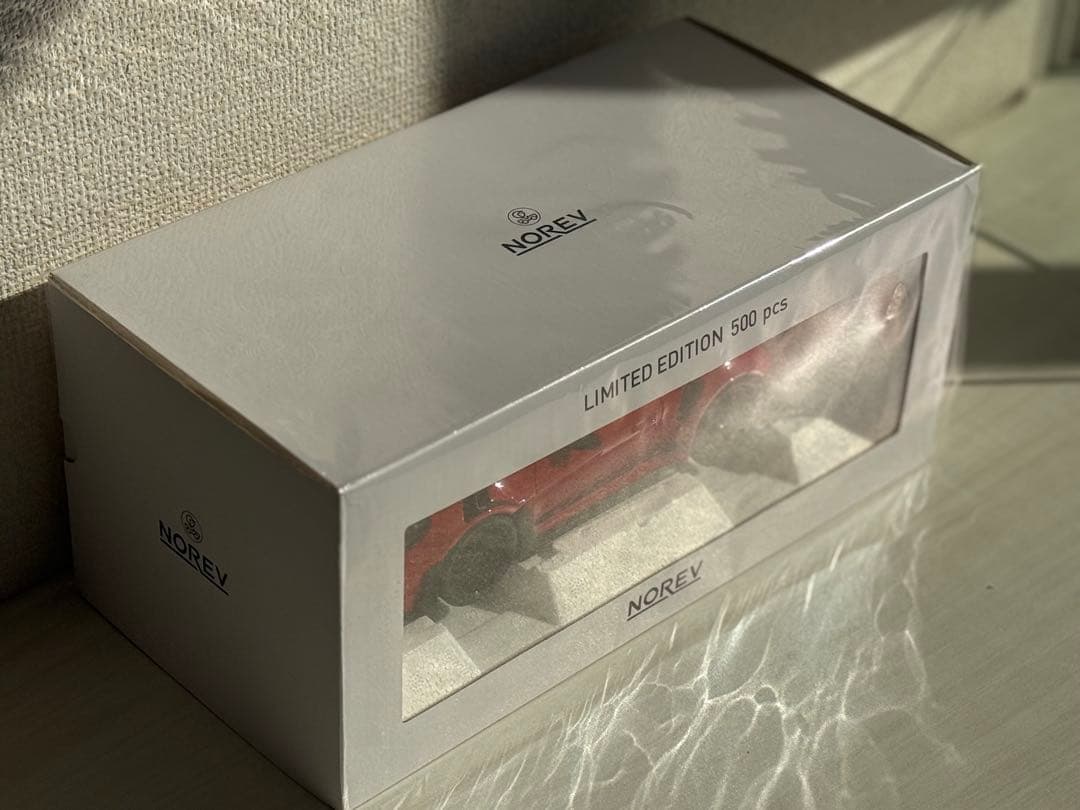 ノレブ 1/18 ポルシェ　992 GT3RS ヴァイザッハPKG