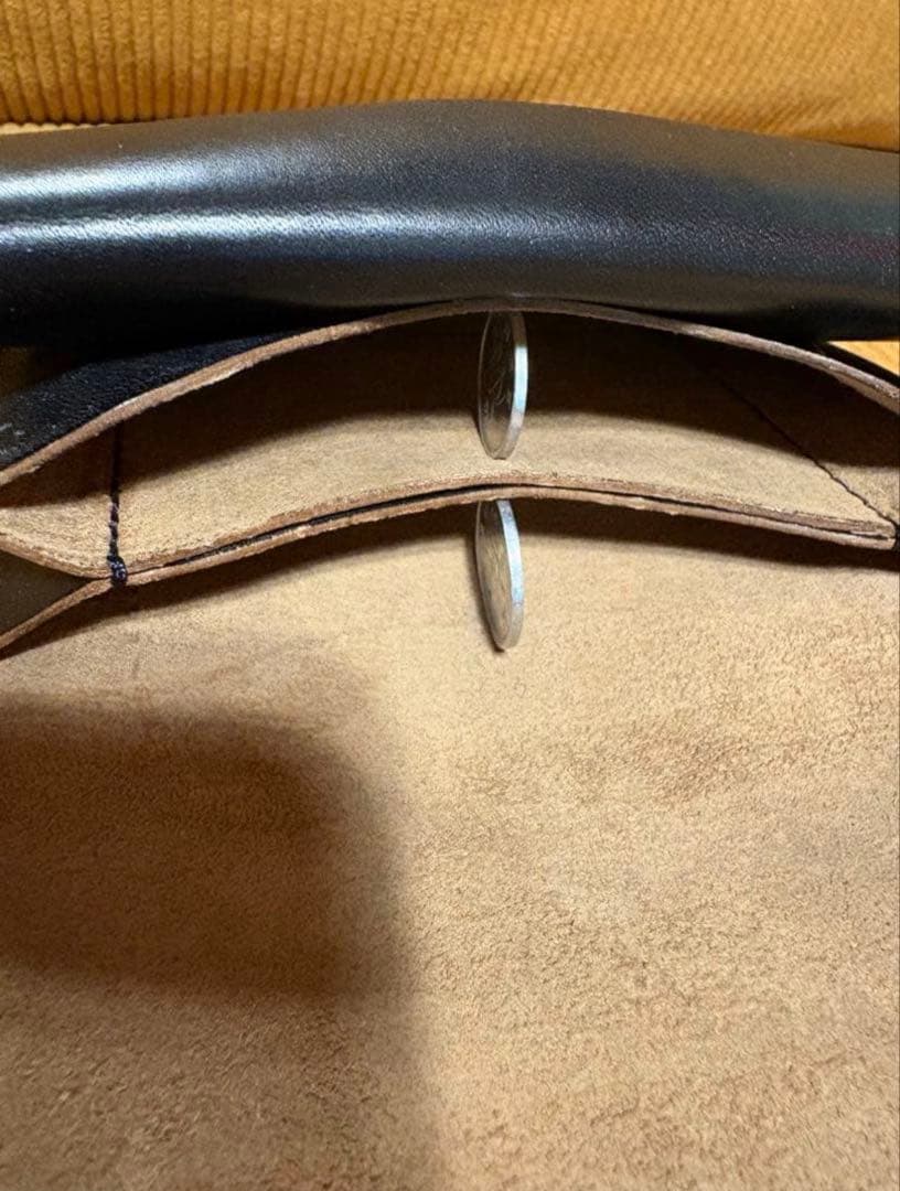 additive and line　美品　ショートトラッカーウォレット