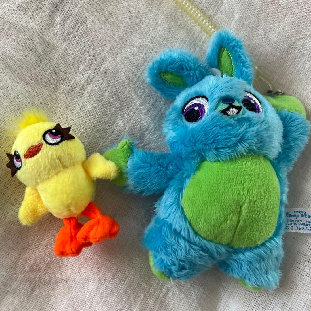 ディズニー ダッキー＆バニー パペット キーチェーン マスコット パスケース