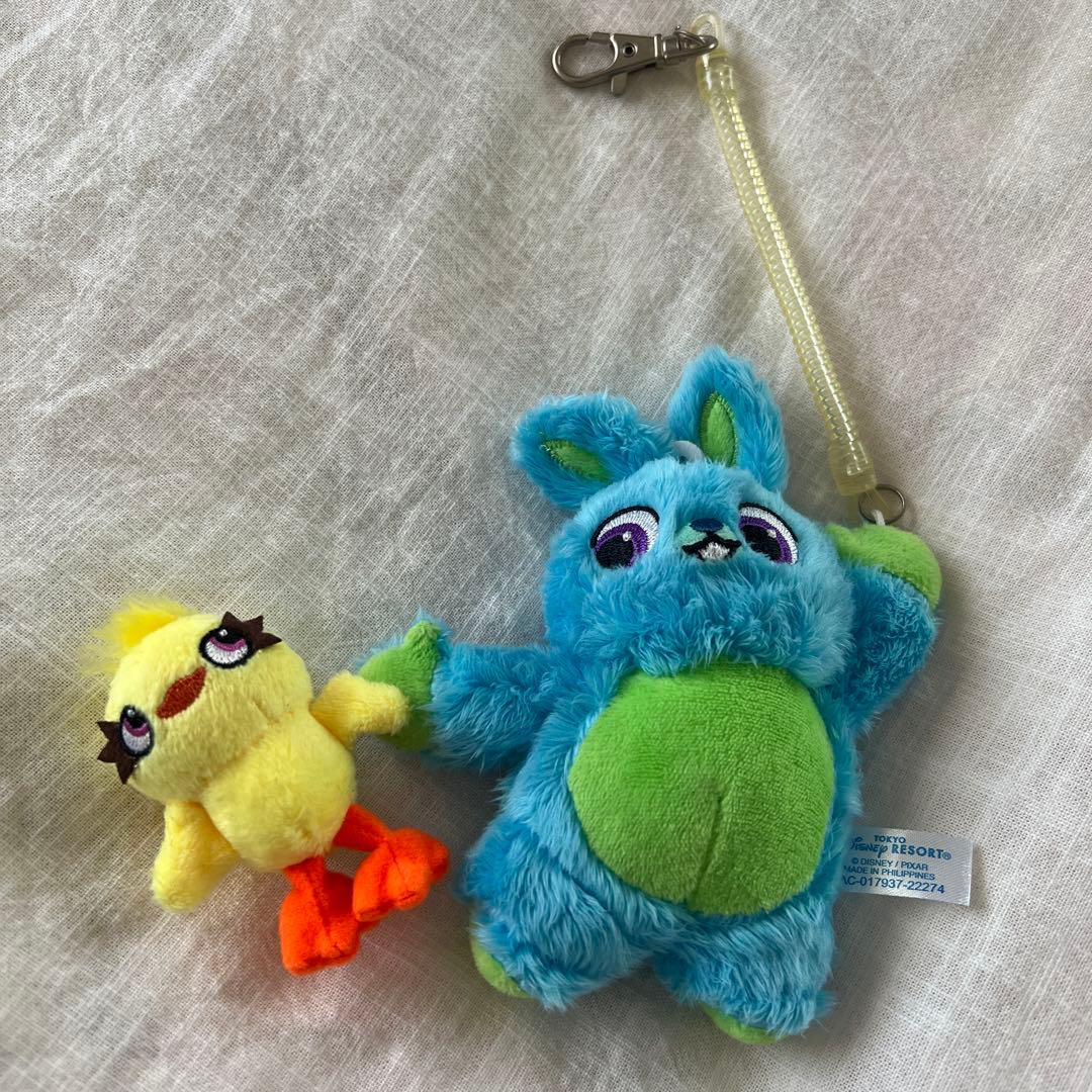 ディズニー ダッキー＆バニー パペット キーチェーン マスコット パスケース