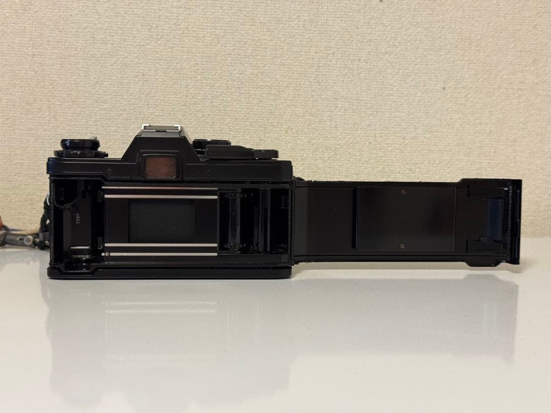 OLYMPUS OM-10 一眼レフカメラ ケース付