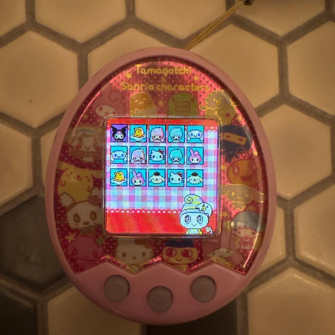 本日限定価格！たまごっちみくす　サンリオキャラクターズ