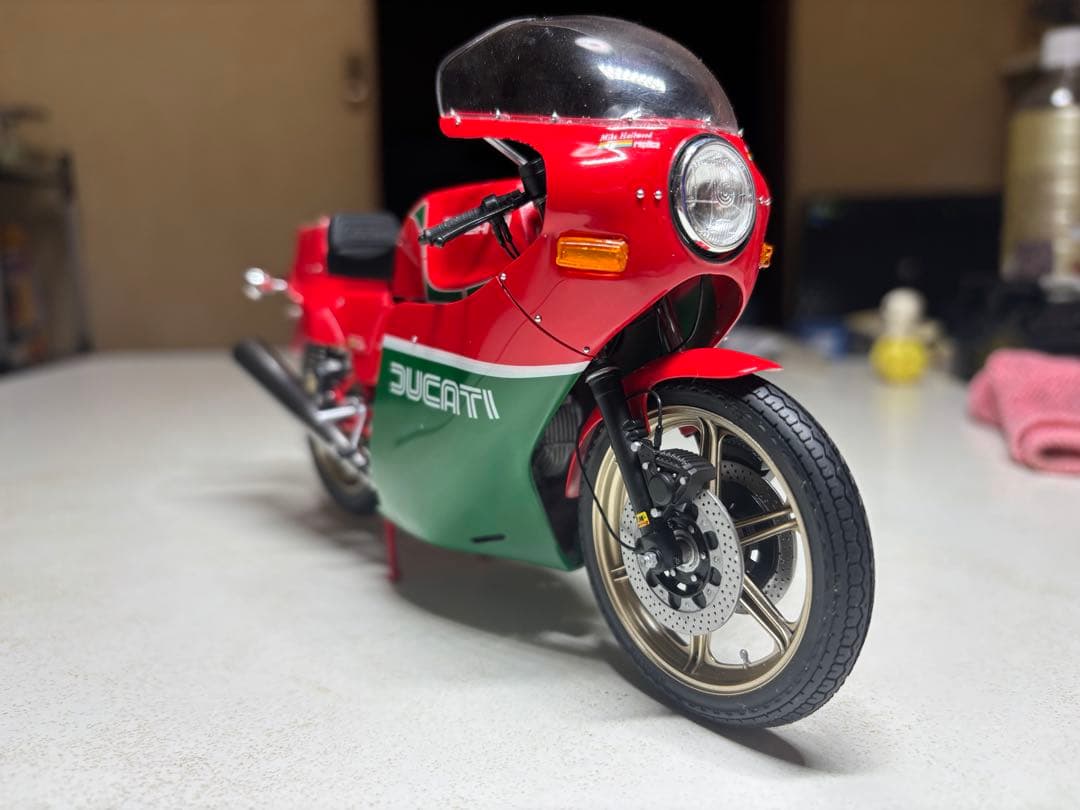 タミヤ 1/12DUCATI 900MHR完成品