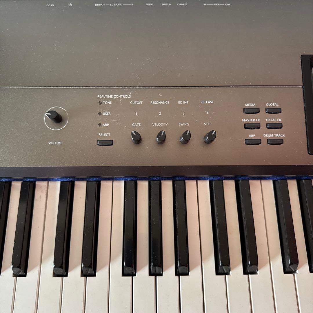 KORGシンセサイザーKROME EX 88