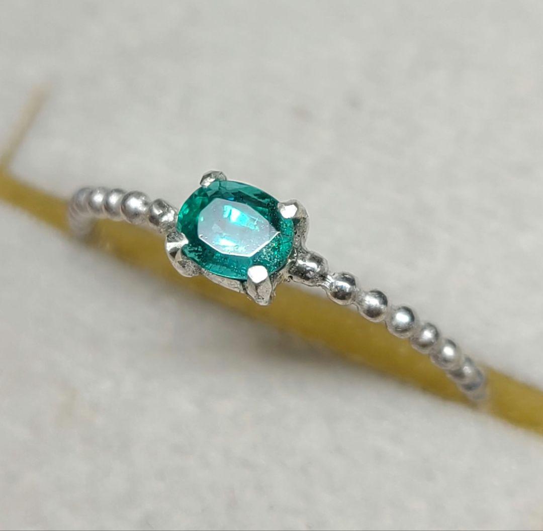 はるネオングリーンが美しい★コロンビア産エメラルド★リングオーダー