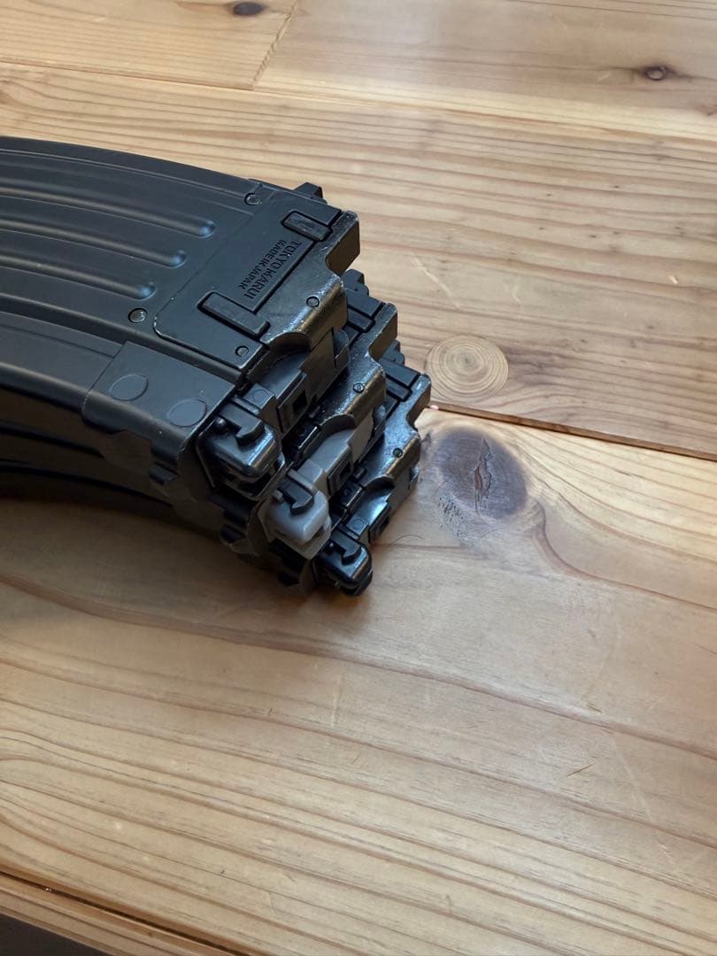 マルイ　ガスブロ　akm