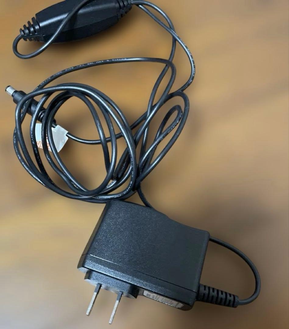 BOSS GT-1 ギターエフェクター　別売りのケースとアダプター付き