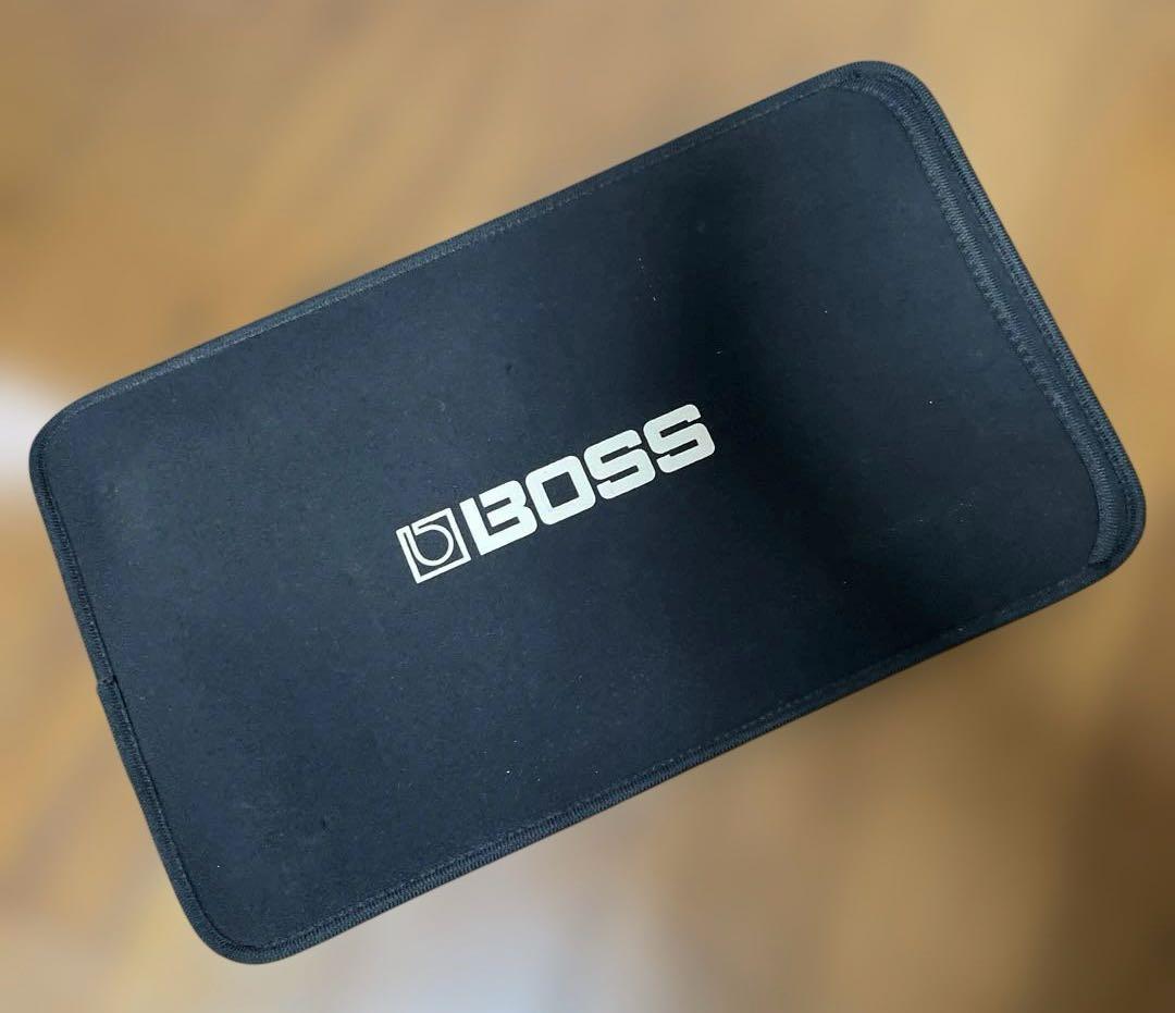 BOSS GT-1 ギターエフェクター　別売りのケースとアダプター付き