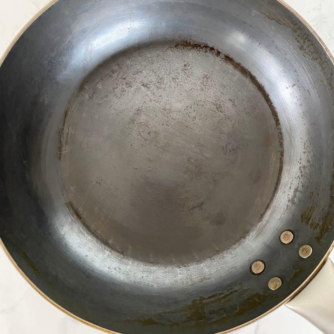 山田工業所　鉄製フライパン　ハナコ20㎝