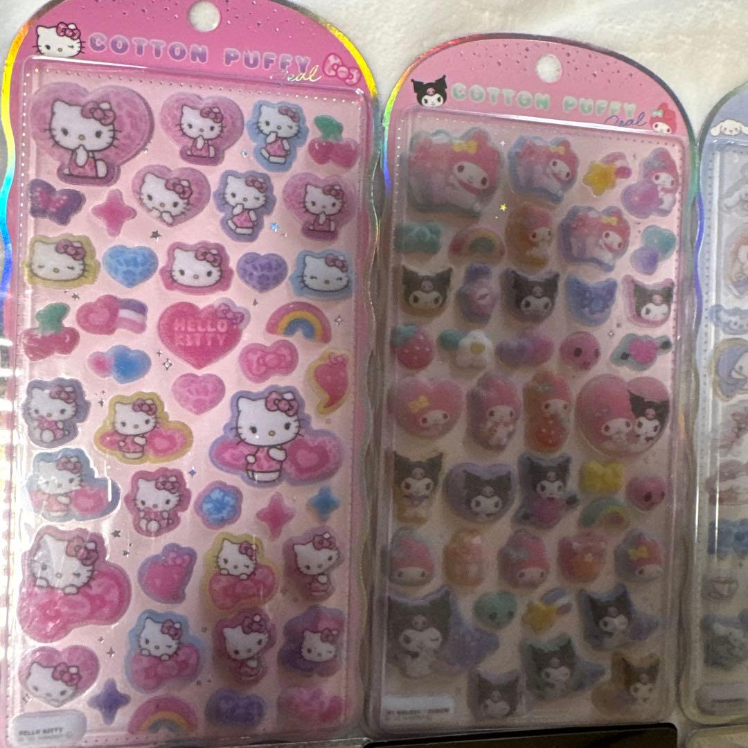 サンリオ　うるちゅる おはじきシール