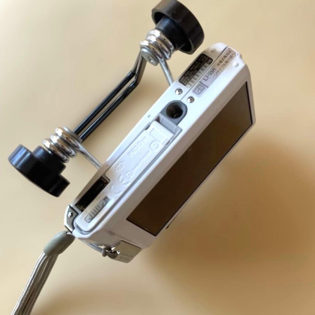 SONY サイバーショット　DSC-T70 デジカメ　動作確認済み　ホワイト