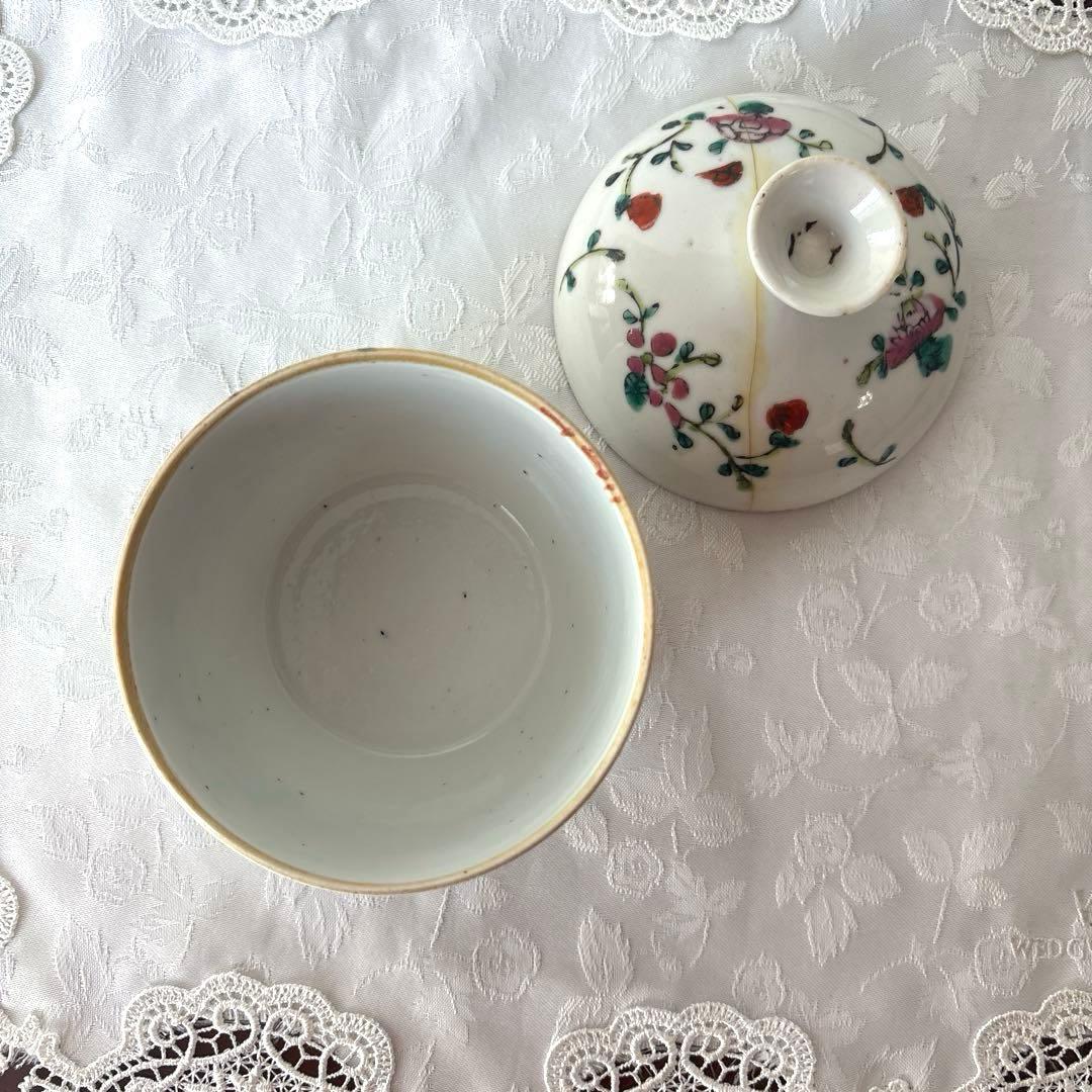 中国 古美術　虫文　中国骨董 清朝後期〜中華民国 陶器粉彩　染付 蓋付き容器