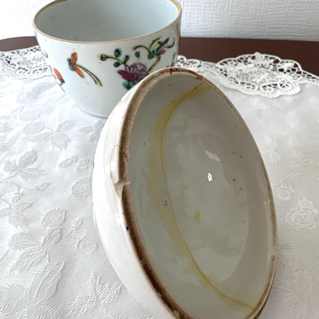 中国 古美術　虫文　中国骨董 清朝後期〜中華民国 陶器粉彩　染付 蓋付き容器