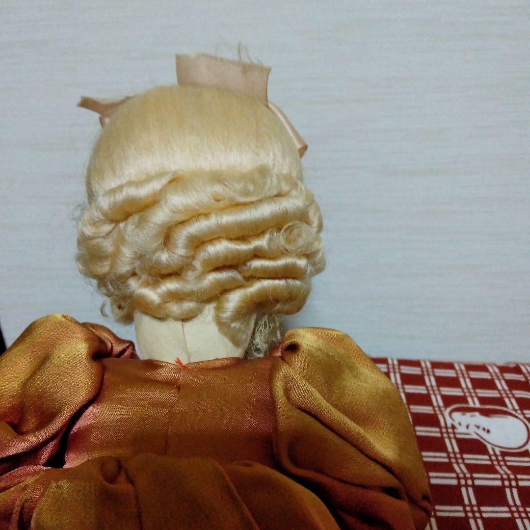 アンテーク人形