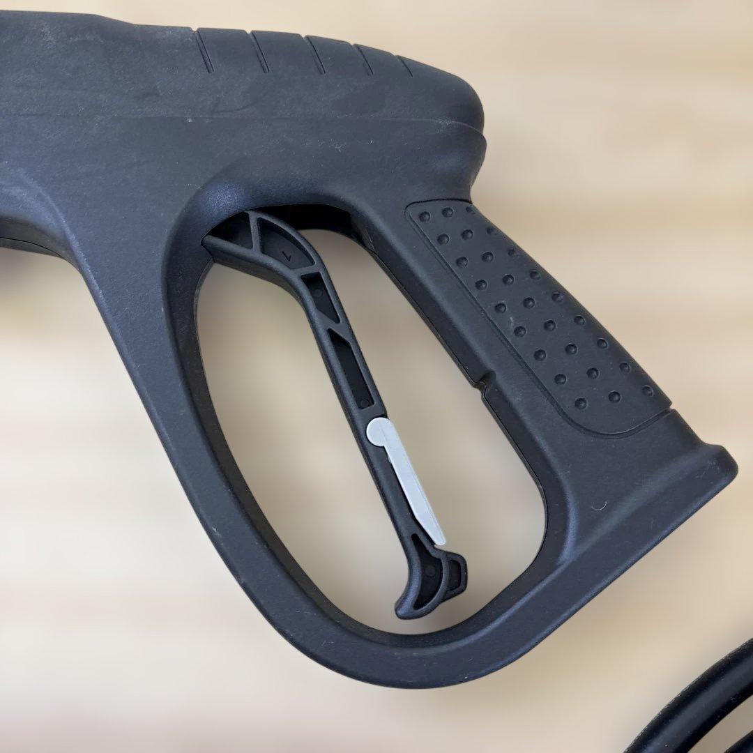 アイリスオーヤマ タンク式高圧洗浄機 水道不要 IRIS OHYAMA