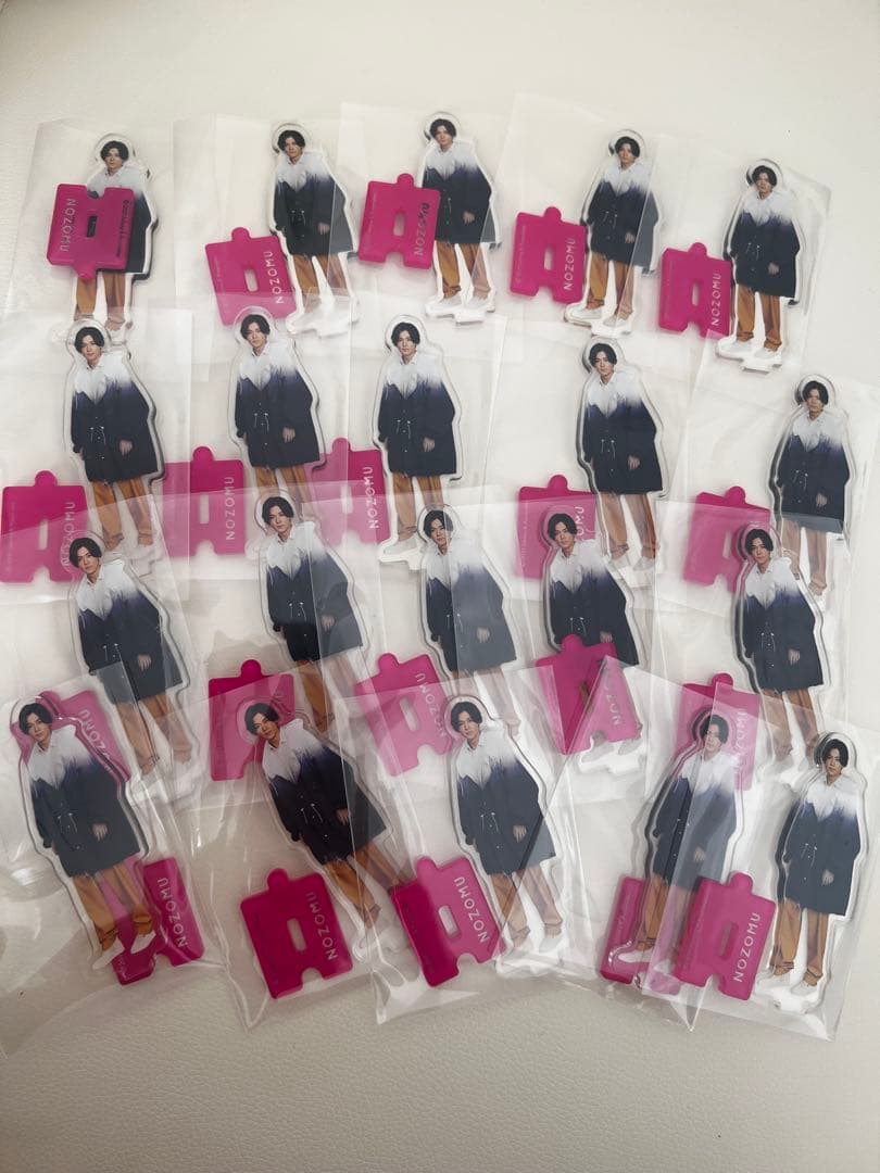 キャラクターアクリルスタンド 25個セット