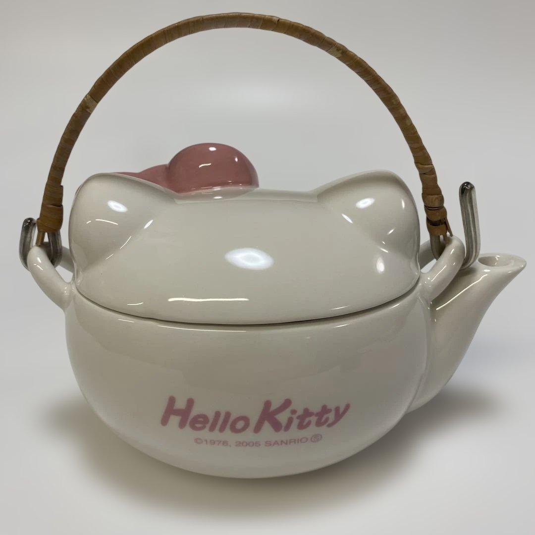 ハローキティ　急須　1点　レア　希少品　顔　ピンク　2005年