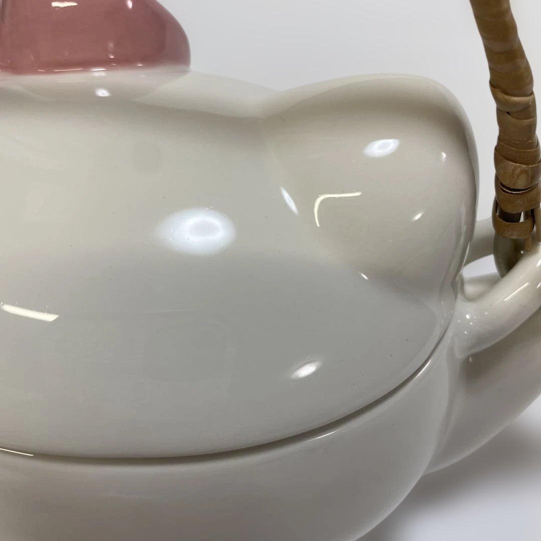 ハローキティ　急須　1点　レア　希少品　顔　ピンク　2005年