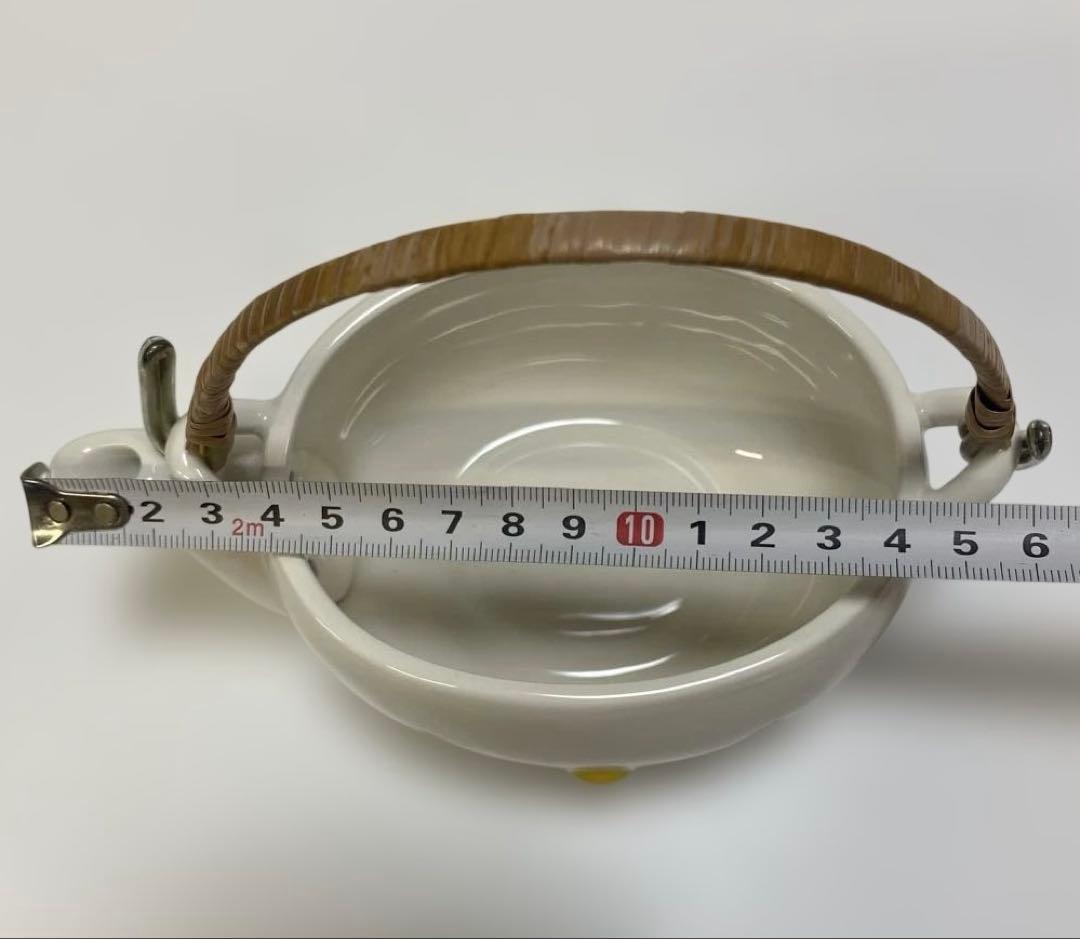 ハローキティ　急須　1点　レア　希少品　顔　ピンク　2005年
