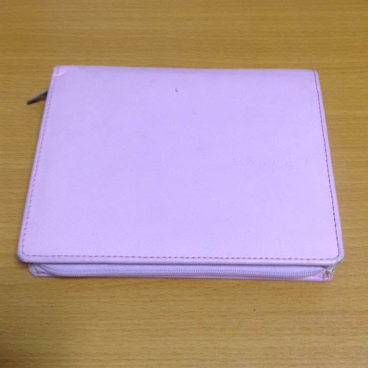 オシャレなピンク色   カラー電子辞書