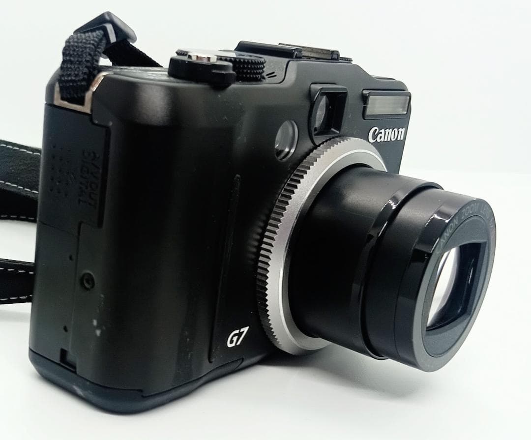 Canon PowerShot G7 10.0MP 黒 充電器、ストラップ付き