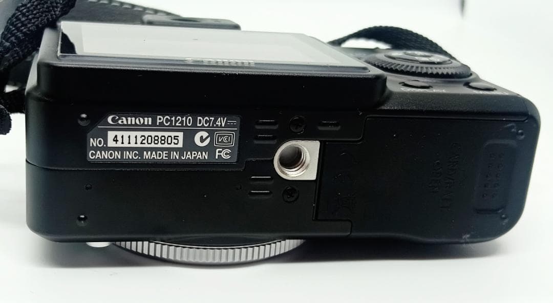 Canon PowerShot G7 10.0MP 黒 充電器、ストラップ付き