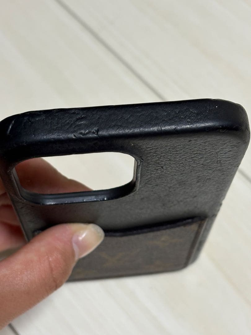 Louis Vuitton レザーケース