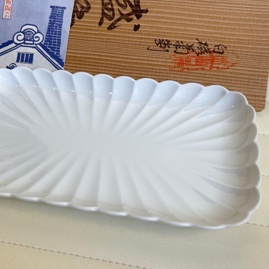 有田焼　賞美堂　観山窯　白磁　菊割皿　盛皿　長角皿　大皿　輪花盛皿　和皿　和食器