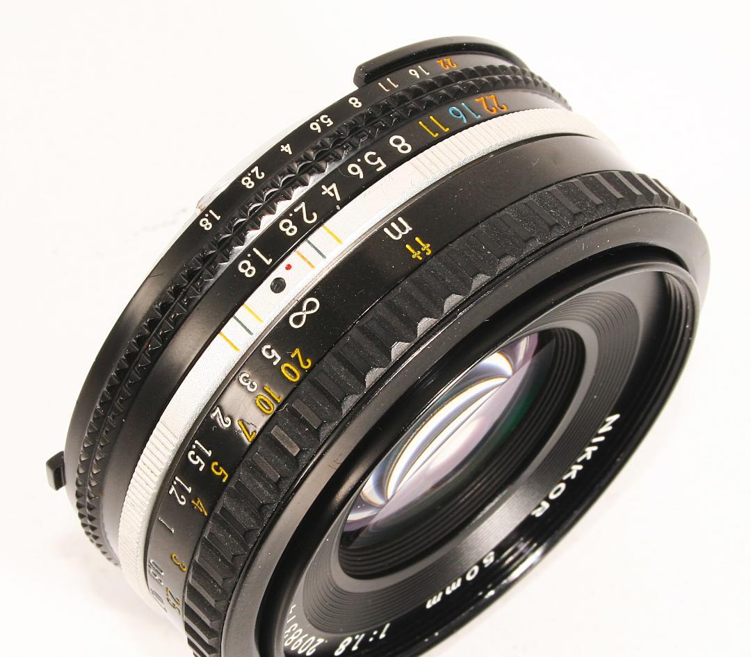 【美品】Nikon Nikkor Ai-s 50mm f1.8 パンケーキレンズ