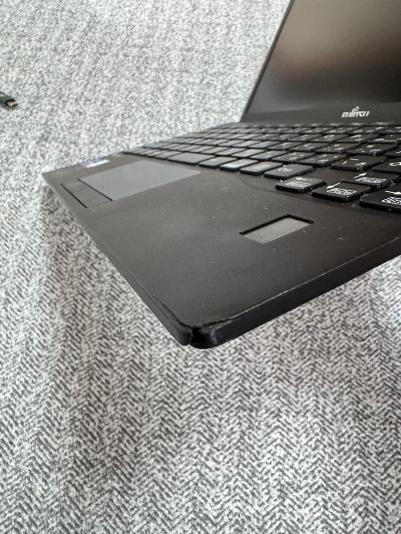Fujitsu LIFEBOOK UH9311シリーズ　第11世代i5