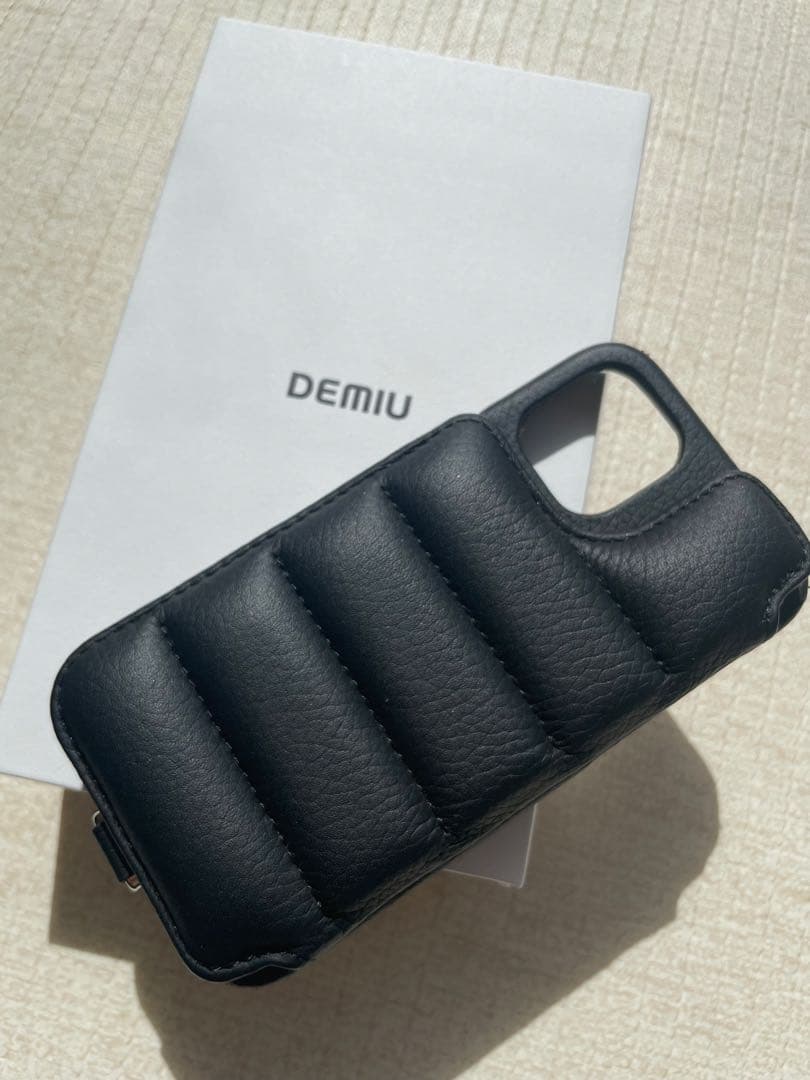 【美品】DEMUI ブラック レザー　iPhone12miniケース