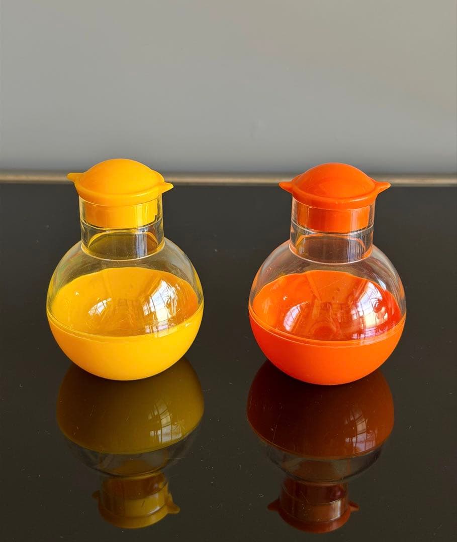 スペースエイジ　調味料入れ　回転式カスターセット　レトロポップ　プラスチック