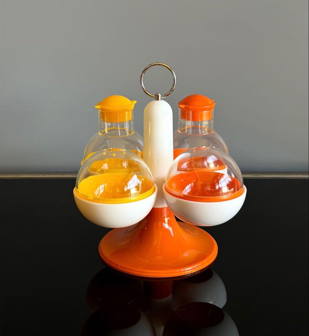 スペースエイジ　調味料入れ　回転式カスターセット　レトロポップ　プラスチック
