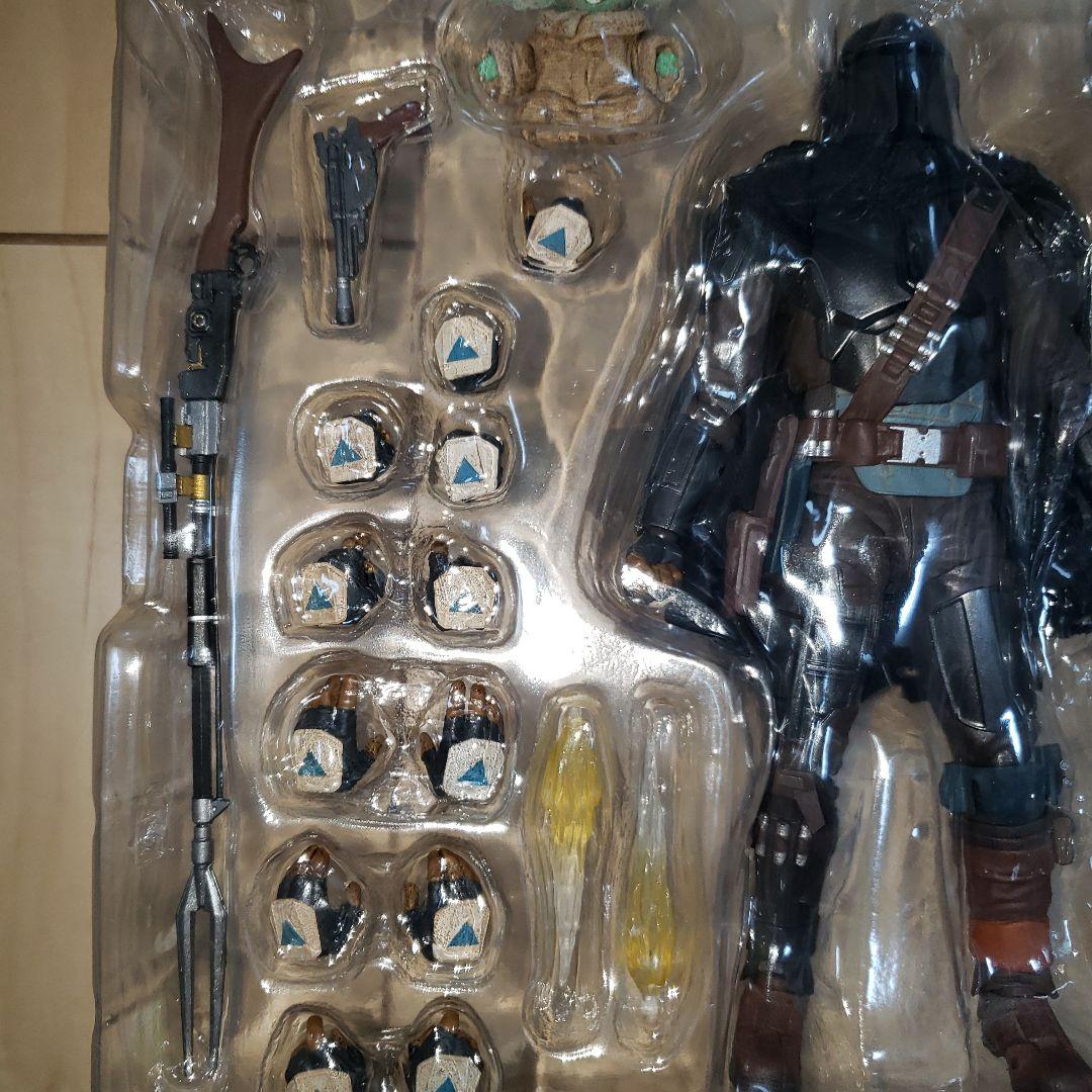 s.h. フィギュアーツ マンダロリアン グローグー　スターウォーズ