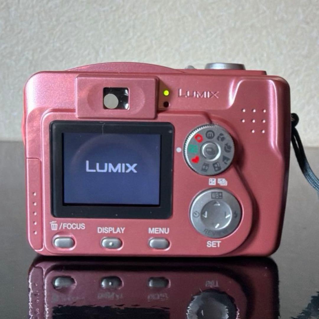 Panasonic LUMIX DMC-LC70 ピンク