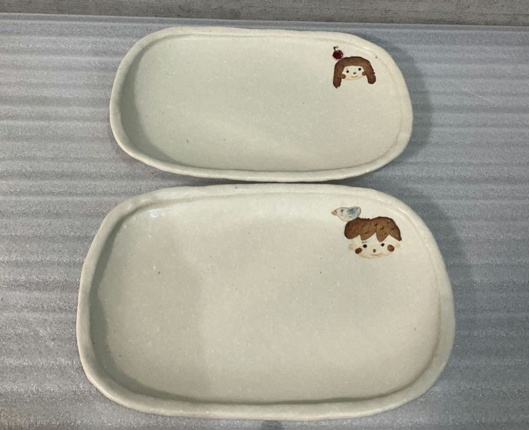 未使用　入手困難　山田裕恵　長皿　女の子　男の子　プレート　皿　食器　レア