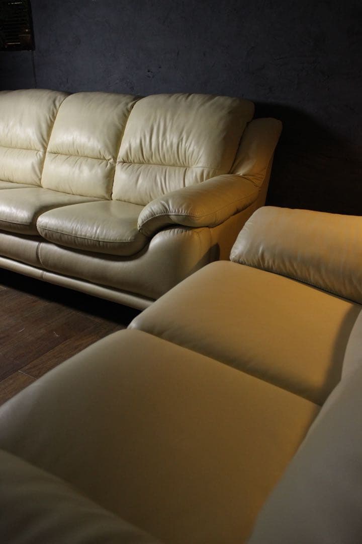 首都圏送無料〜IDC 大塚家具　60万セット　オースチン　2人掛け　3人掛け