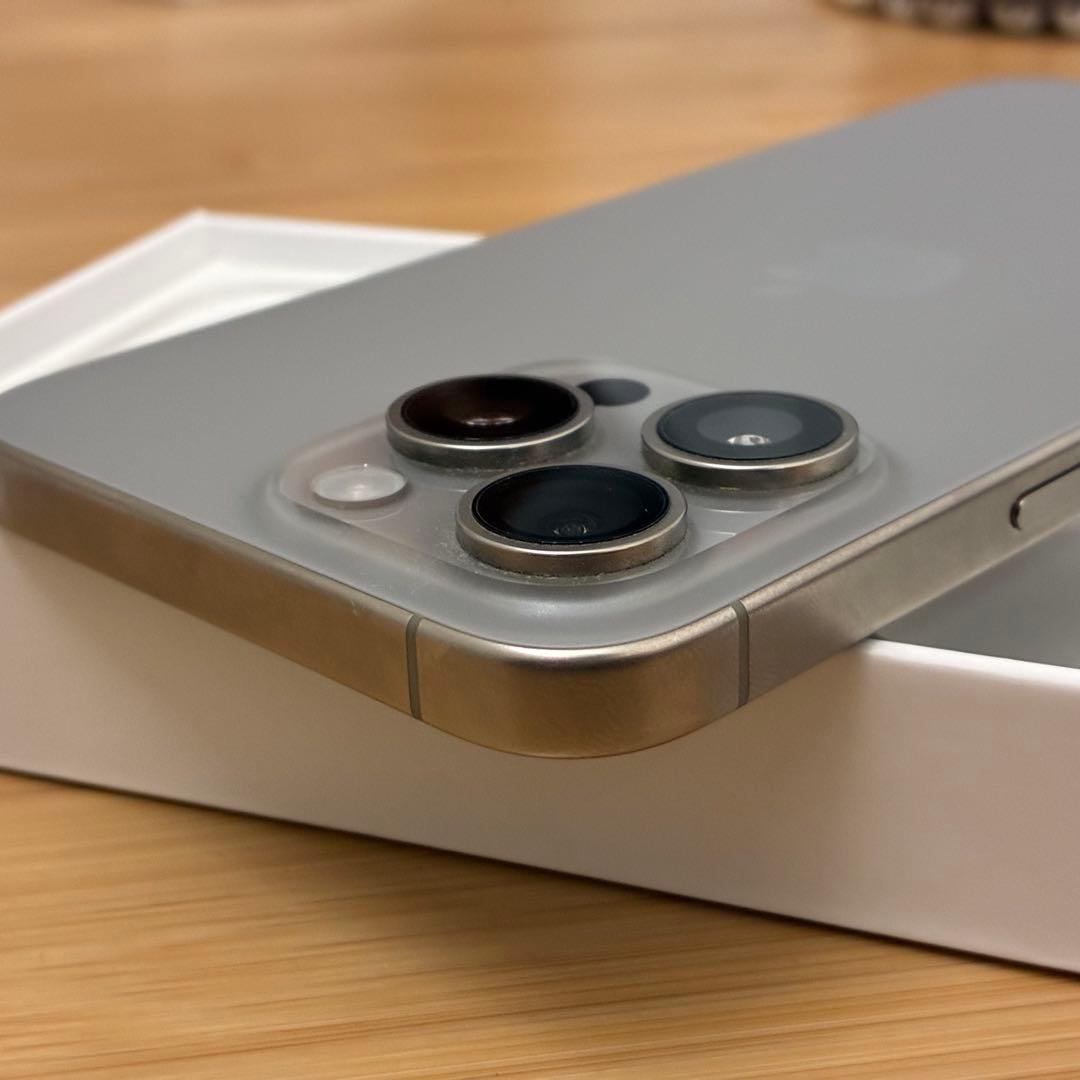 iPhone 15 Pro Max 256GB SIMフリー