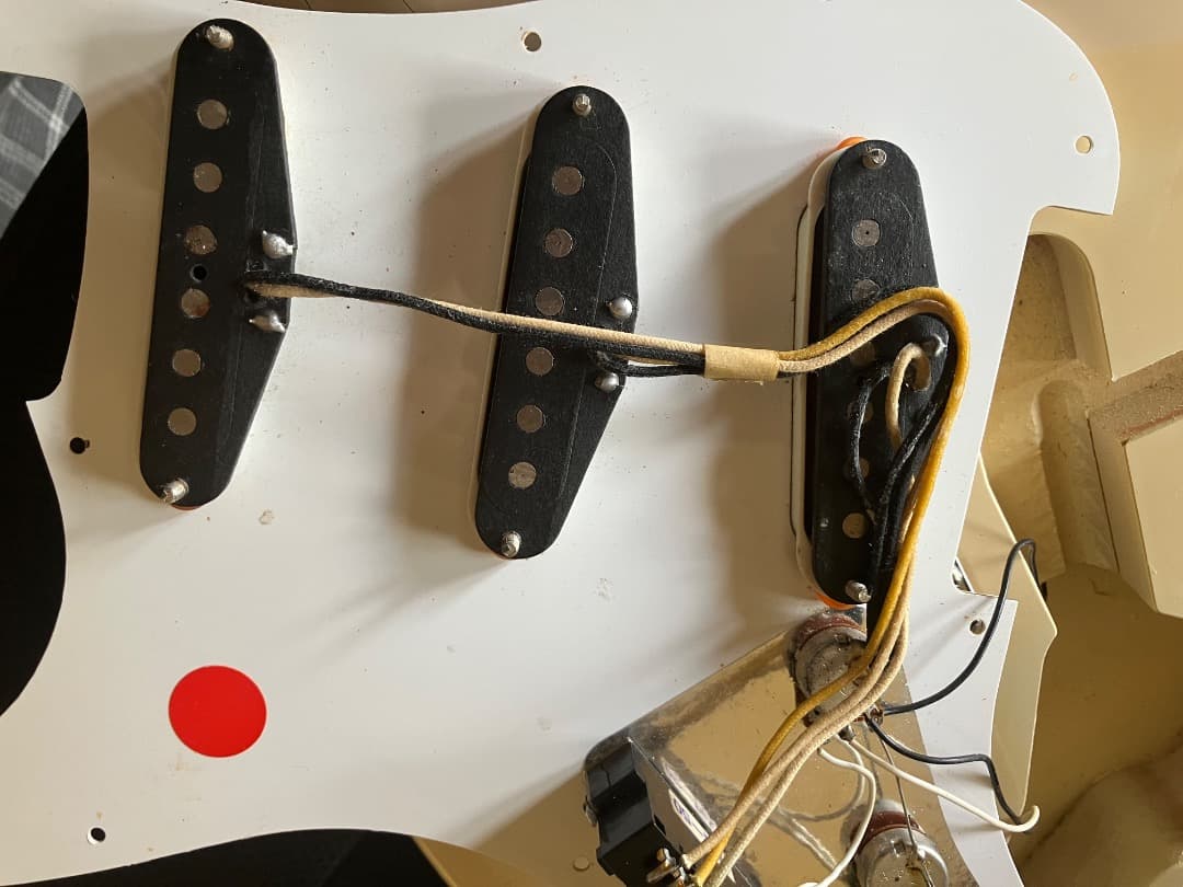 ギター fender japan ST68