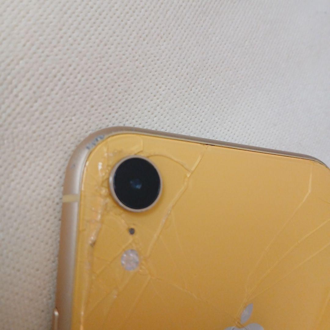 Apple iPhone XR イエロー ひび割れあり