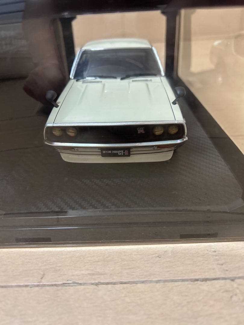 ignition model スポーツカー 1/18 ホワイト