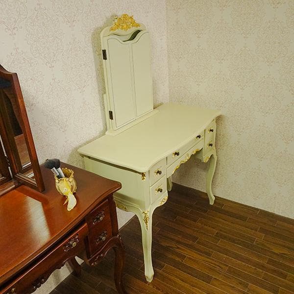 底値！ クラシック三面鏡 鏡台　アイボリーゴールド　長い瓶も収納可　ロココ調