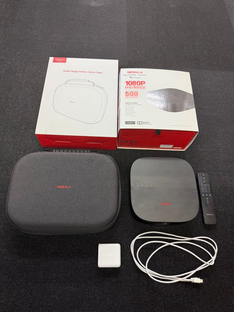 Anker Nebula Vega Portable プロジェクター