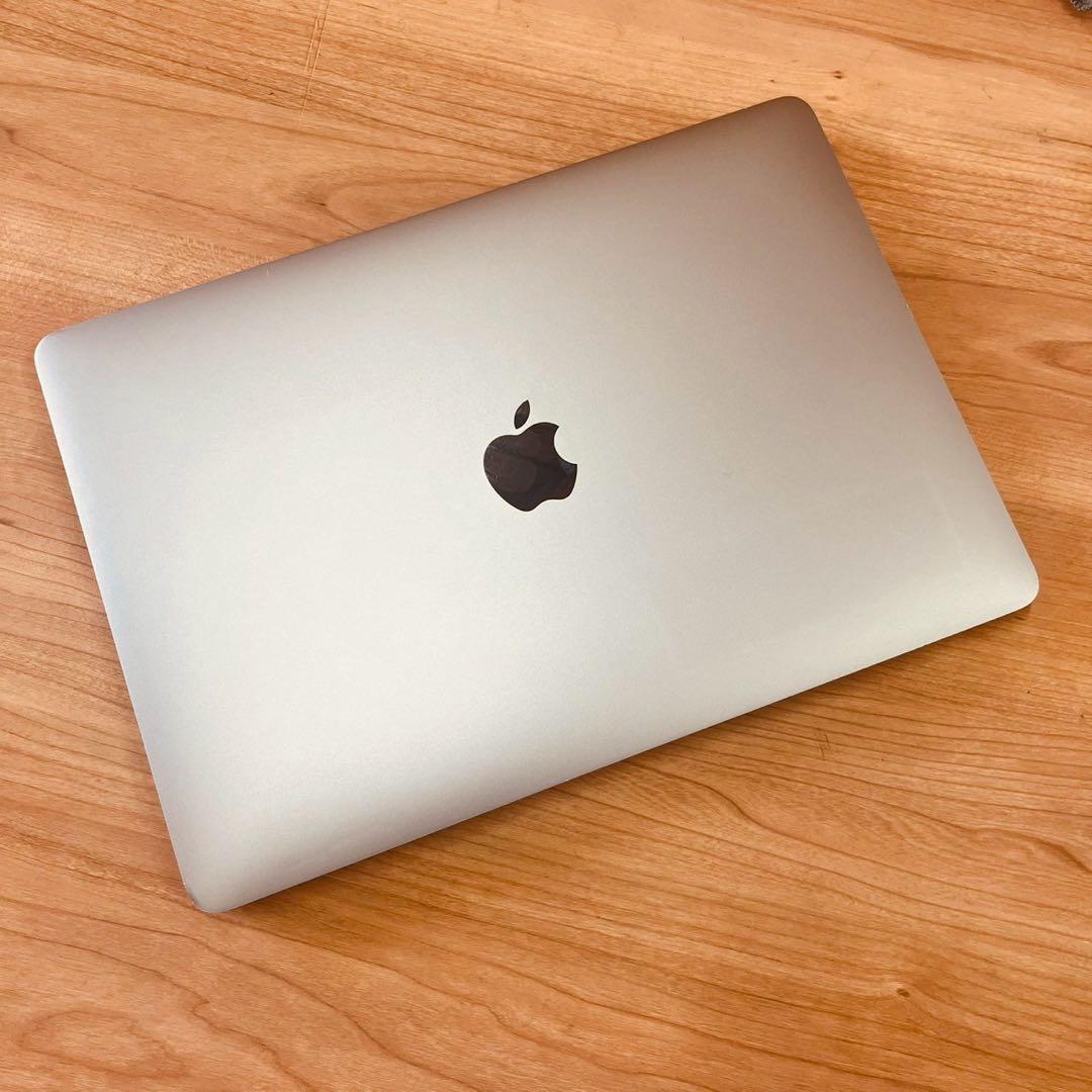MacBook pro 13インチ 2020 i7 32GB 1TB 管3640