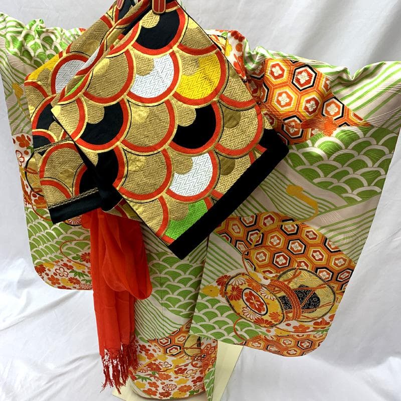 512ag32□七五三 七歳 女児 着物&袋帯&長襦袢 鼓 青海波□状態良好